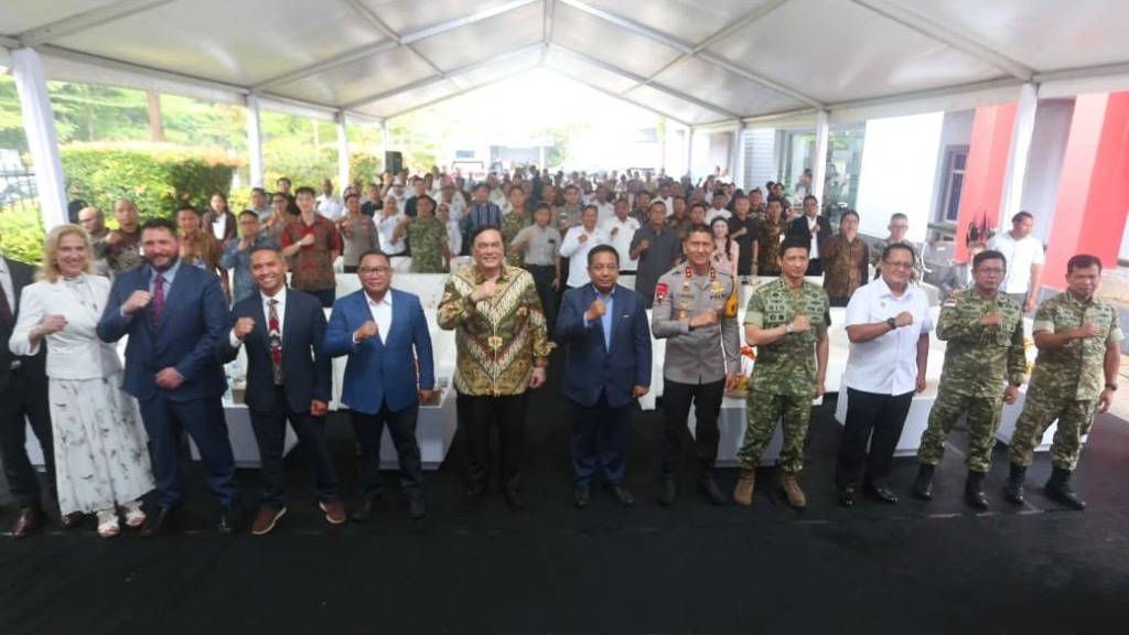 Officials, partners and Tynergy Group leaders at the groundbreaking ceremony in Kabil, Batam